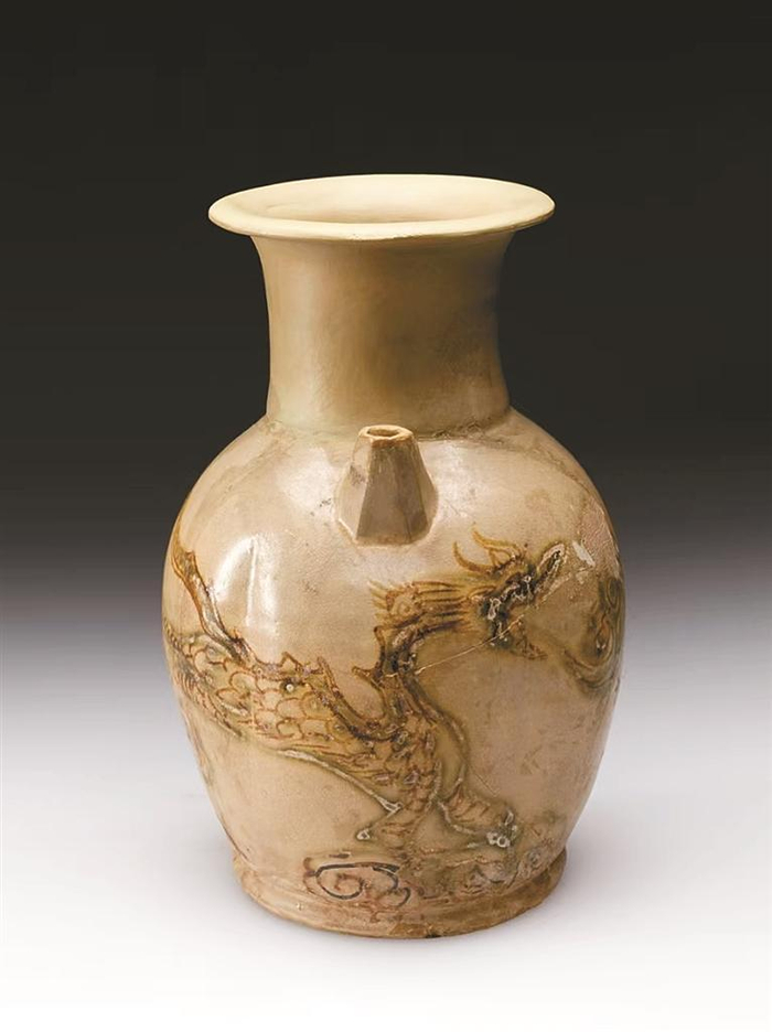 唐长沙窑褐彩龙纹瓷壶