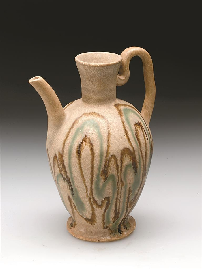 唐长沙窑白釉褐绿彩瓷壶