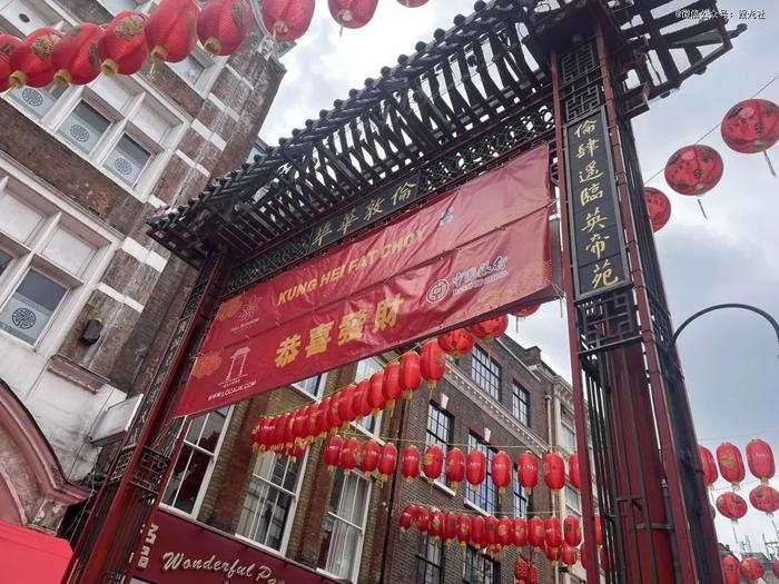 唐人街的中国味 图源:霞光社