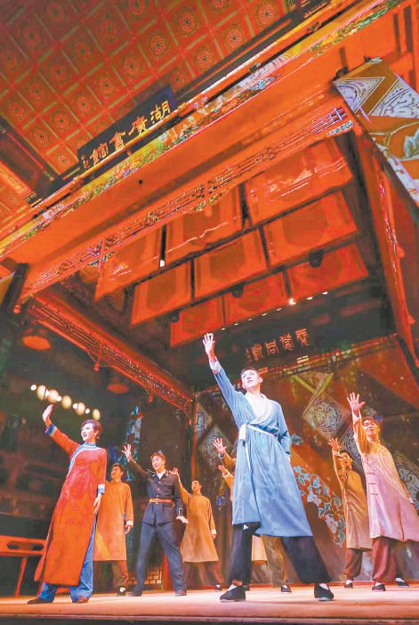 沉浸式音乐剧《金风玉露》 本报记者 方非 摄