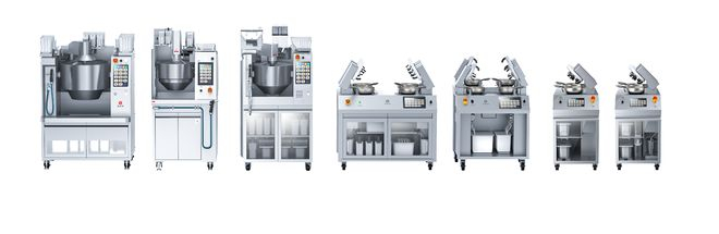  橡鹿美膳狮炒菜机器人多款产品 图源：橡鹿科技