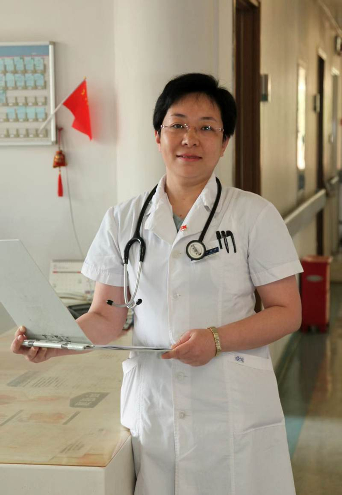 北京友谊医院主任医师、北京市热带医学研究所临床主任邹洋。受访者供图