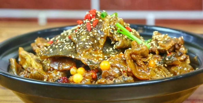 爆炒黄鳝。