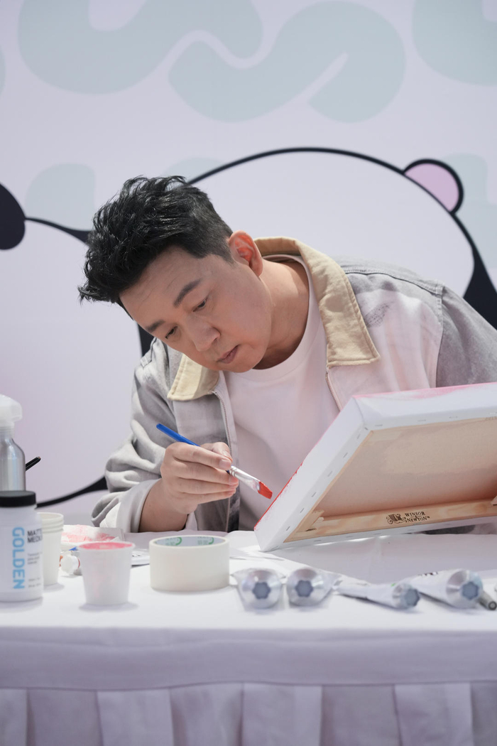 潘粤明 图据：视觉中国