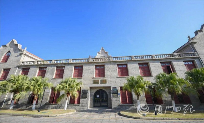 厦门大学囊萤楼 图源：厦门日报