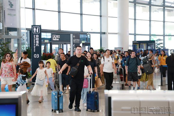 （本文图片均由宁波机场提供）