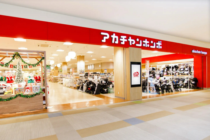 Babycare在日本入驻的头部母婴连锁门店阿卡酱本铺