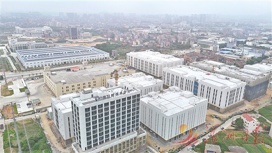 ▲鲍鱼科技产业园一期全面封顶。