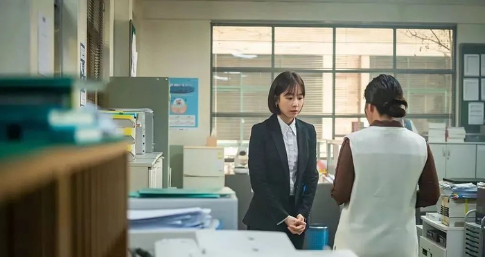 图源剧集《黑狗》