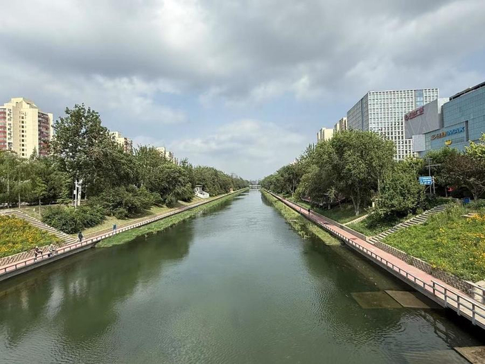 图为7月2日拍摄的北京市凉水河。新华社记者 田晨旭 摄