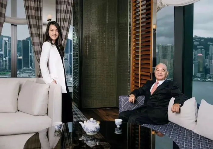 郑志雯和父亲郑家纯