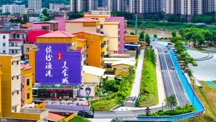 △ 位于高要区南岸街道的江口河鲜特色美食街。赖家乐 摄