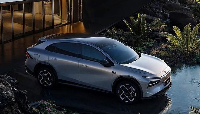  图片来源：小鹏汽车 小鹏G7正式上市​​ 关键词：中大型纯电SUV/19.58至22.58万元/大算力芯片​​