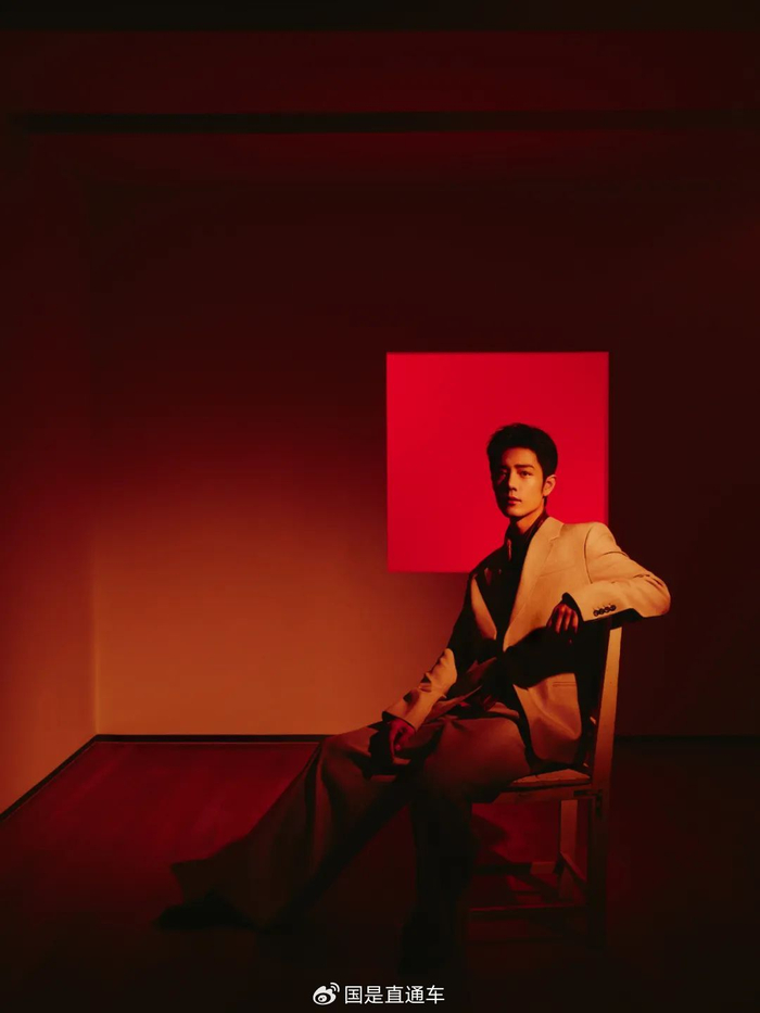 米色西装外套 米色西装长裤 背心 Ami