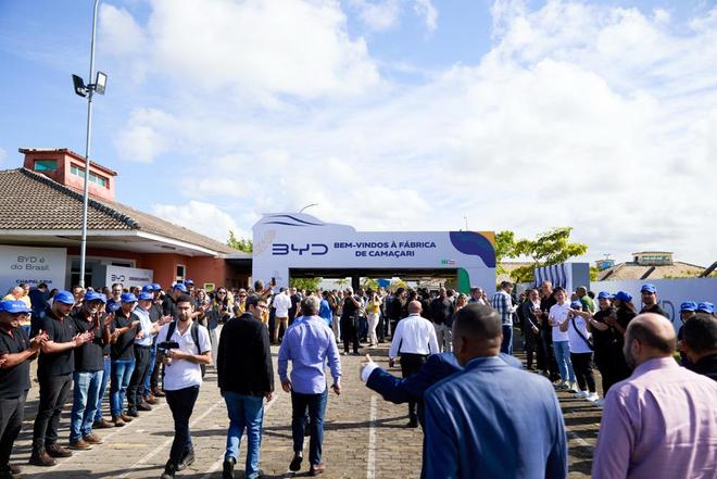 ▲比亚迪巴西乘用车工厂大门