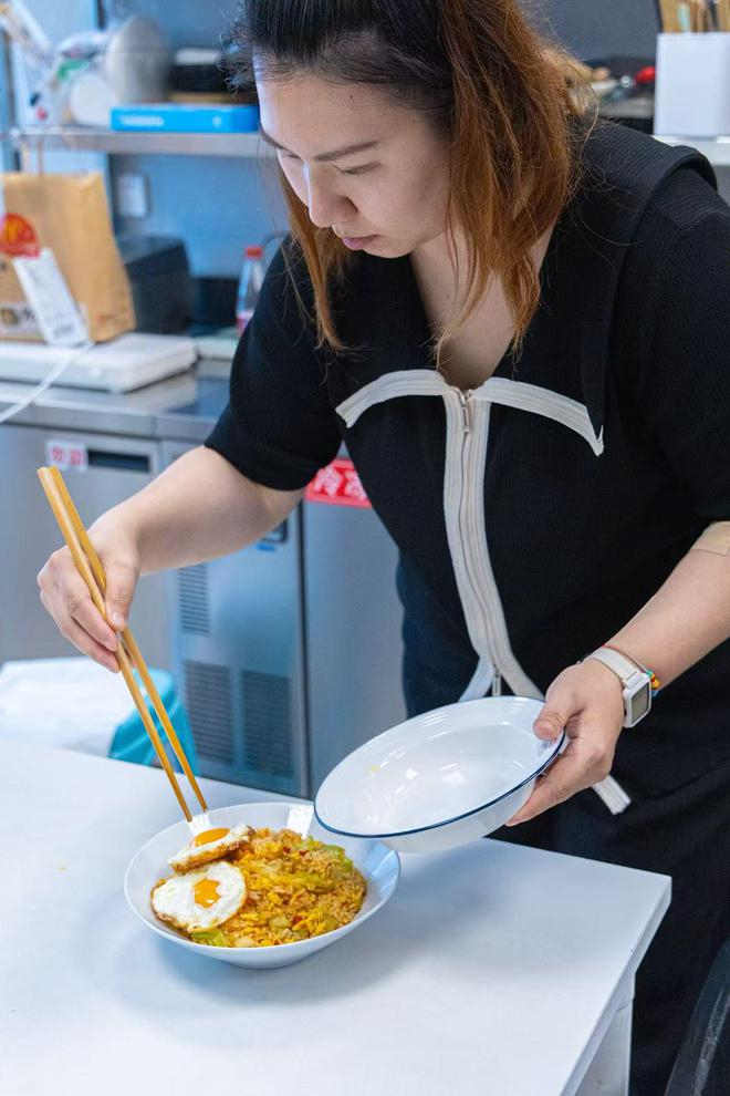 　　工作中的孙安琦 受访者供图