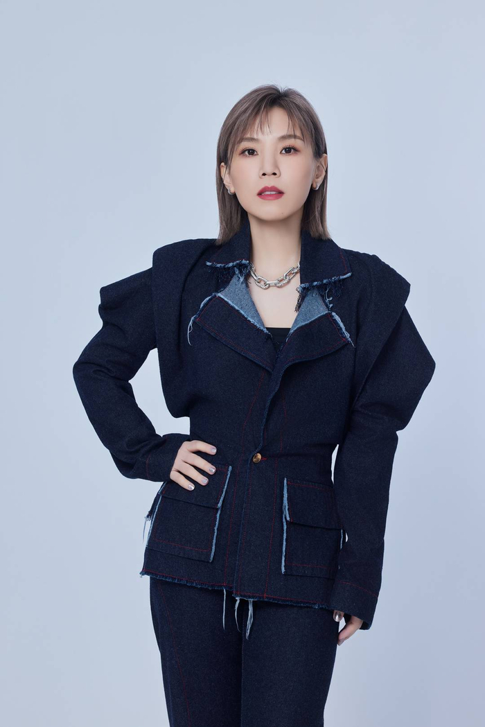 李佳薇 图据节目组