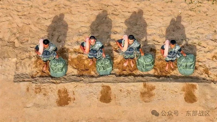 ▲下水前检查装备。