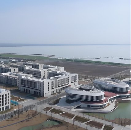 坐落于长荡湖畔的河海大学常州校区。资料图