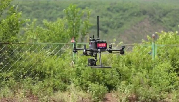 M350 无人机携带通信基站设备