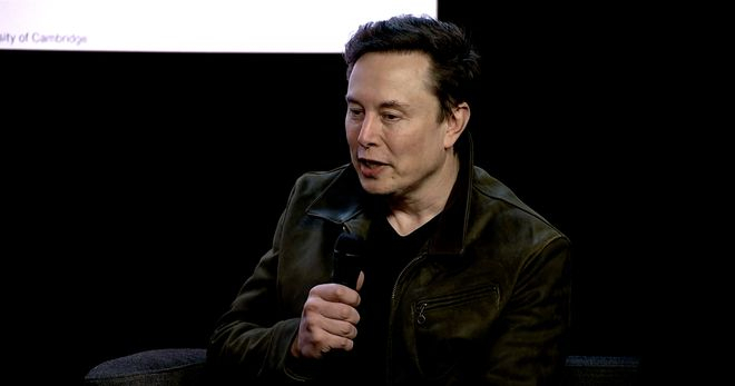 ▲埃隆·马斯克在直播中发言