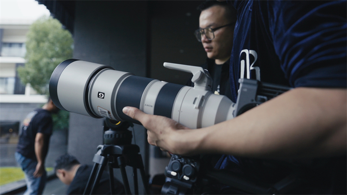 索尼FX系列摄影机和索尼原厂镜头已成为直播团队标配