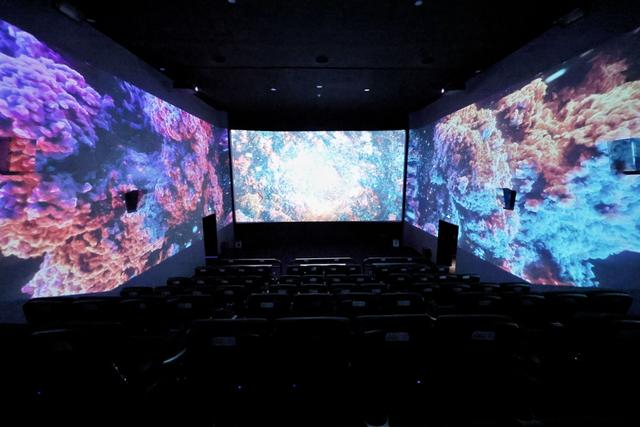 CGV影城（白玉兰广场IMAX店）ULTRA 4DX厅 赖鑫琳 摄