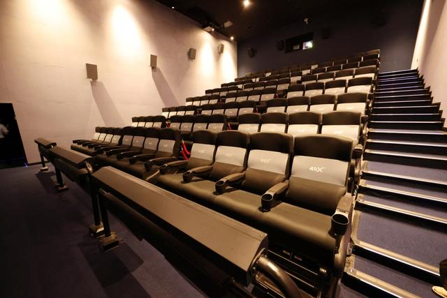 CGV影城（白玉兰广场IMAX店）ULTRA 4DX厅 赖鑫琳 摄 