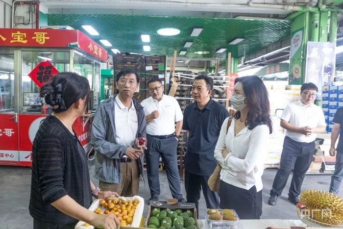 马增俊带队调研首衡集团（央广网发  首衡集团供图）