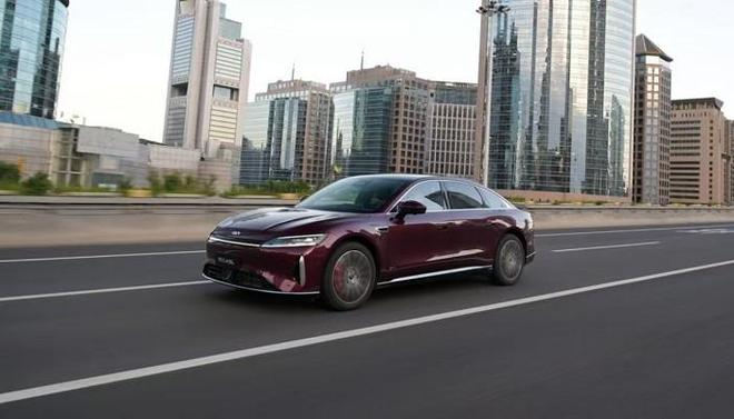  图片来源：奇瑞汽车 奇瑞风云A9L上市​​ 关键词：中大型车/14.99至20.79万元/多电机四驱系统