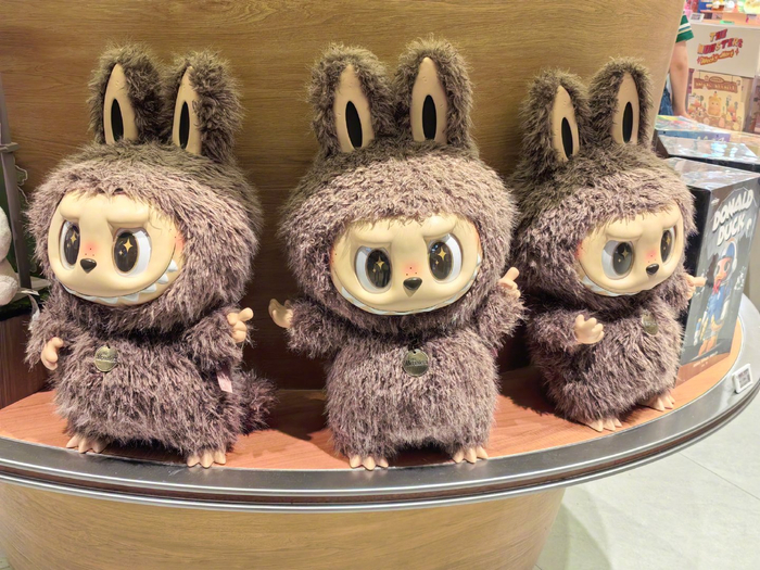 最新：仿品被正主注册商标