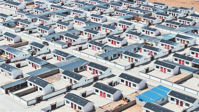     永昌县焦家庄镇南沿沟村生态及地质灾害避险搬迁安置点。本版图片摄影：新甘肃·甘肃日报记者 田蹊