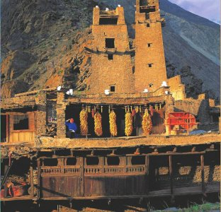 桃坪羌寨碉楼。理县县委宣传部供图