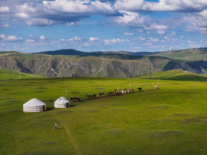 乌兰察布辉腾锡勒草原。新华社记者 连 振摄