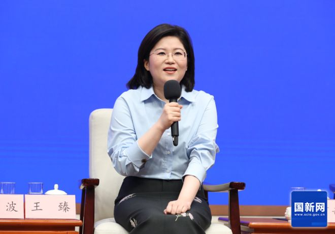 内蒙古鄂尔多斯投资控股集团有限公司总裁王臻。 图片来源/国新网