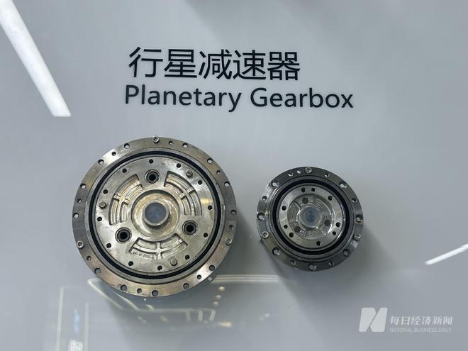 智元机器人行星减速器 图片来源：每经记者 朱成祥 摄