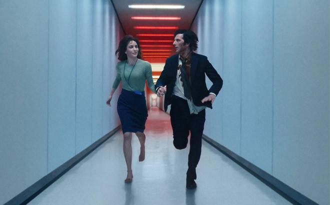 ▲《人生切割术》第二季大获好评，荣获 27 项艾美奖提名，其中包括最佳剧情类剧集和 9 项表演类提名。