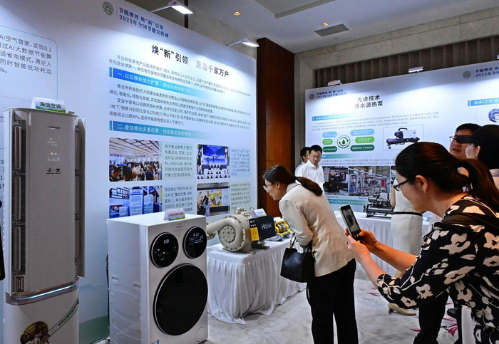 图片来源：新华社