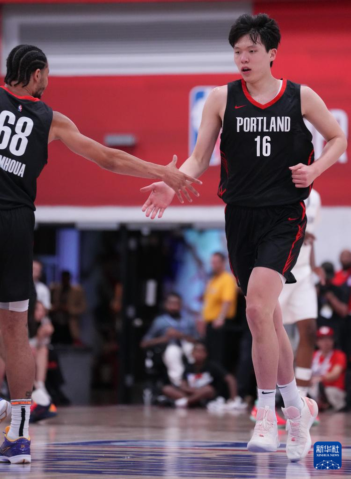 杨瀚森今夏更适合在NBA“练级”。新华社发