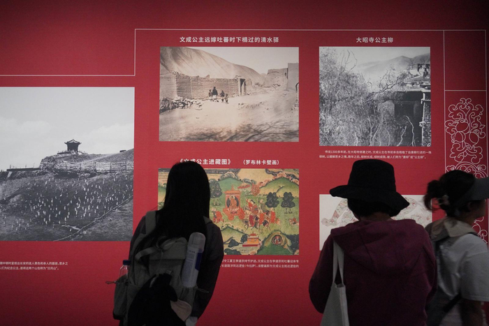 西藏博物馆，西藏历史文化展，展示”文成公主进藏“历史事件。中国网记者 胡俊 摄