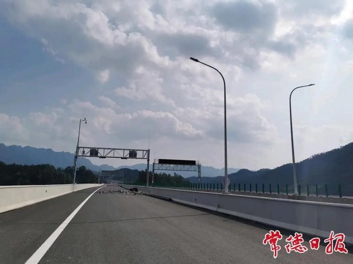 路灯已安装