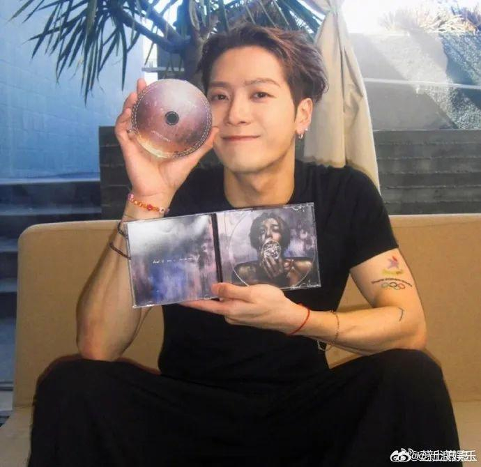 来源：新浪娱乐微博