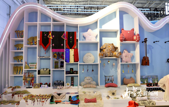 兴安盟展区一角