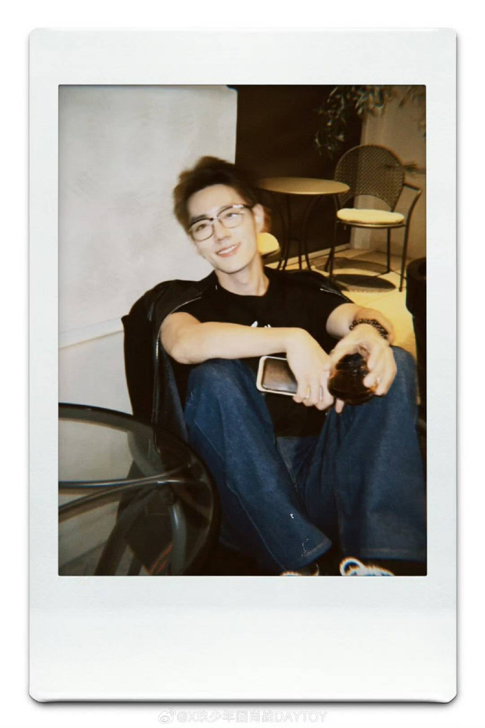 肖战 图据肖战微博