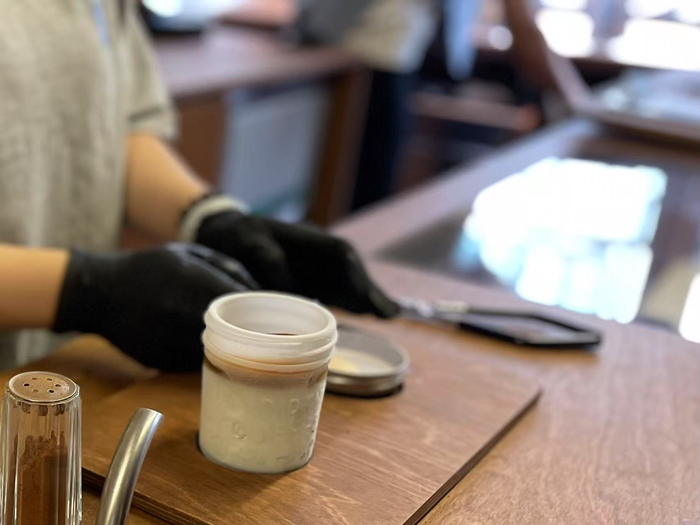 图为刚刚制作完成的“-86℃ Dirty”