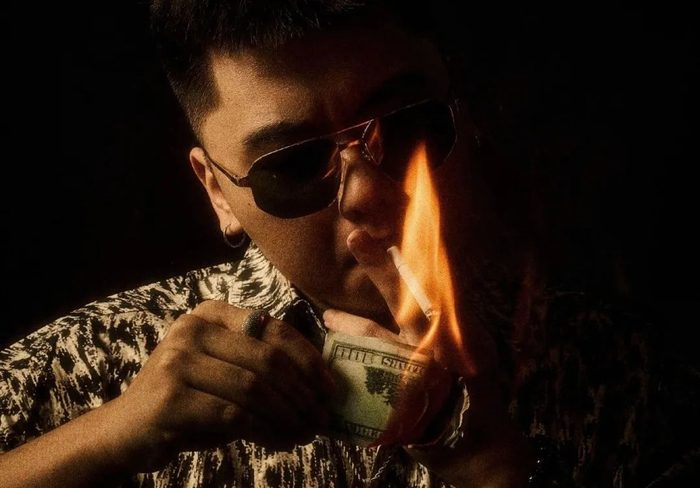 揽佬/图源：@Views_Official