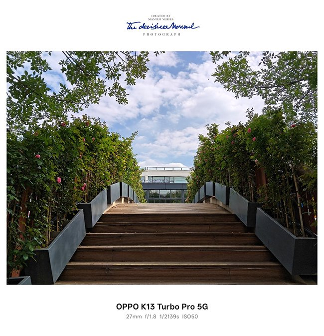 配备高清大底主摄，壮阔风景也都能轻松搞定。