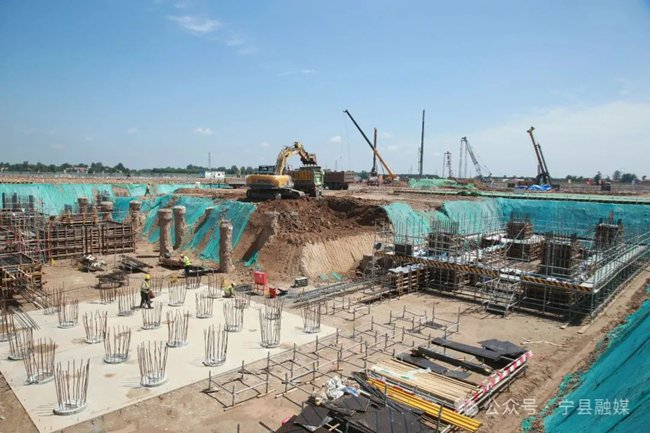 甘能化（庆阳）2 ×660兆瓦煤电项目加快建设 李建琪/摄