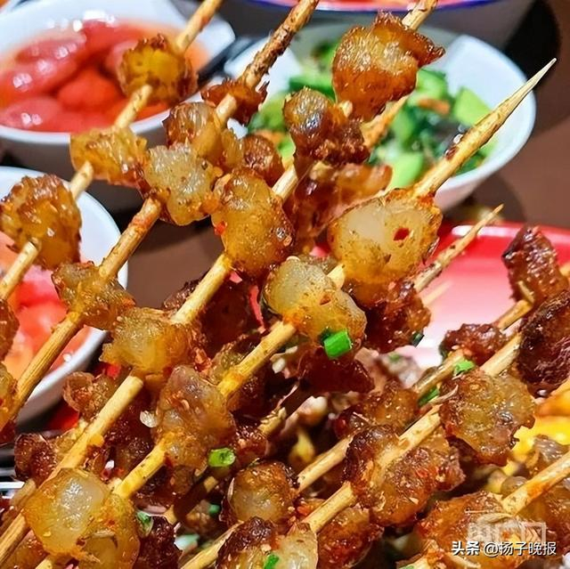 岳阳烧烤（央广网发 图源：岳阳发布）