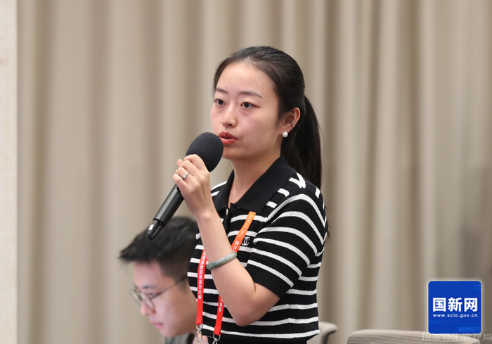 证券时报记者提问（徐想摄）